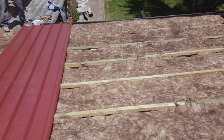 montajedetejadoconpanelesdesandwichenjaen 455w